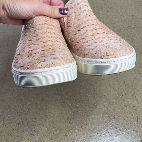 Söfft Somers Textured Distressed Leather Slip On Sneakers 7.5 Blush Pink - Picture 5 of 13